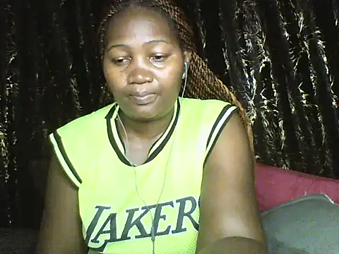 Snapshot of Sexxy_pretty24 chatting on May 7, 2026, 8:14 pm Sexxy pretty24 online show from May 7, 2026, 8:14 pm