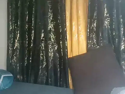 Snapshot of Sexxy_pretty24 chatting on June 5, 2026, 6:57 pm Sexxy pretty24 online show from June 5, 2026, 6:57 pm