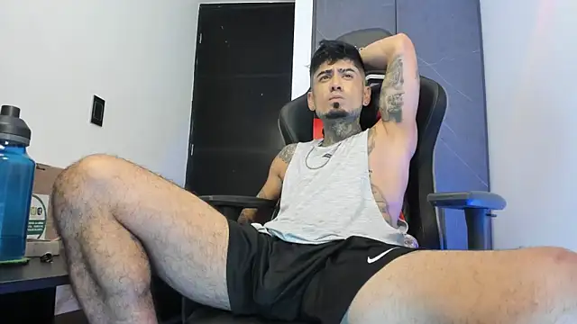 Snapshot of sergiio_mesa27 chatting on February 28, 2025, 3:37 am sergiio mesa27 online show from February 28, 2025, 3:37 am