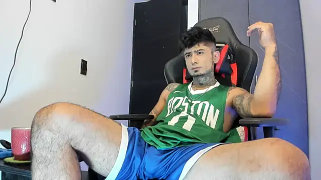 Snapshot of sergiio_mesa27 chatting on March 5, 2025, 1:50 pm sergiio mesa27 online show from March 5, 2025, 1:50 pm