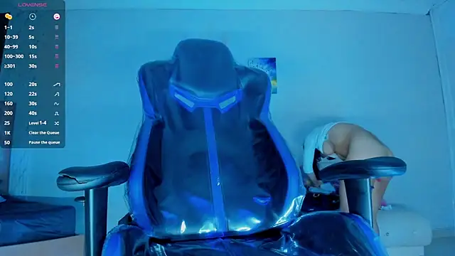 Lissalittlee online show from January 12, 2026, 8:03 pm