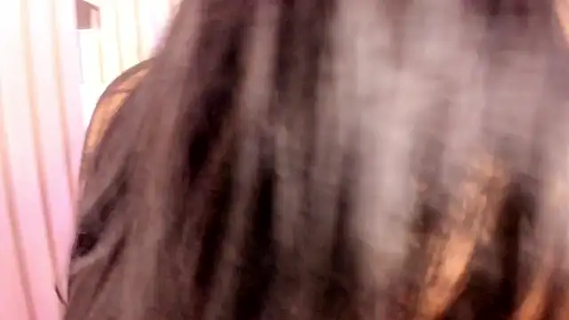 Snapshot of miel_gomez chatting on May 23, 2026, 10:19 am miel gomez online show from May 23, 2026, 10:19 am