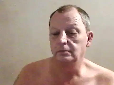Snapshot of chubbybear2cum chatting on December 29, 2024, 3:22 am chubbybear2cum online show from December 29, 2024, 3:22 am