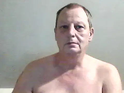 Snapshot of chubbybear2cum chatting on January 10, 2025, 5:47 am chubbybear2cum online show from January 10, 2025, 5:47 am
