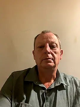 Snapshot of chubbybear2cum chatting on September 8, 2025, 8:30 pm chubbybear2cum online show from September 8, 2025, 8:30 pm