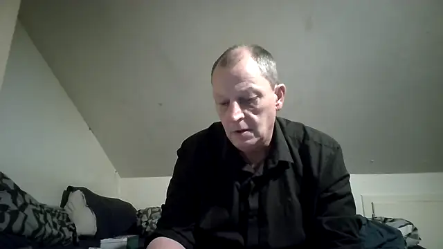 chubbybear2cum online show from March 9, 2026, 5:11 am