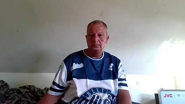 chubbybear2cum online show from July 13, 2026, 6:22 pm