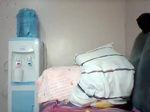 Shanty Shaniz online show from February 3, 2026, 4:21 am