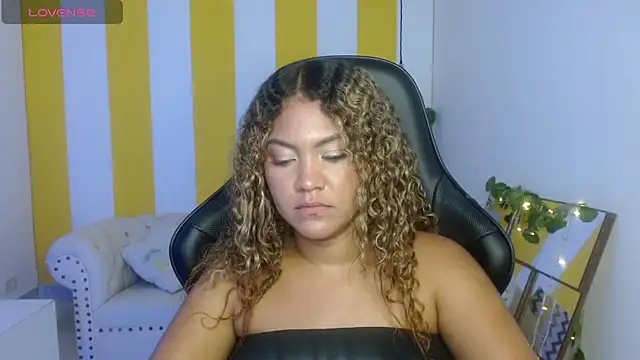 Cristal War online show from February 25, 2025, 12:14 am