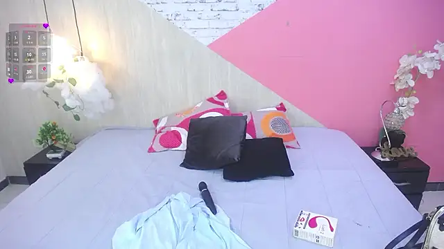 Cristal War online show from March 8, 2026, 10:24 pm