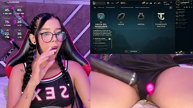 SweetieCloe  online show from March 10, 2025, 9:29 pm