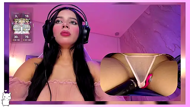 SweetieCloe  online show from March 12, 2026, 8:48 pm