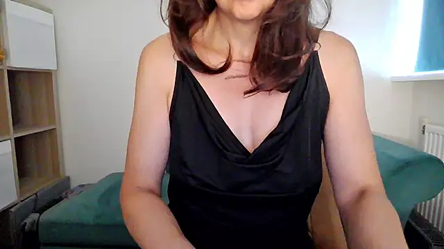 Ella Next Door online show from June 30, 2026, 3:02 pm