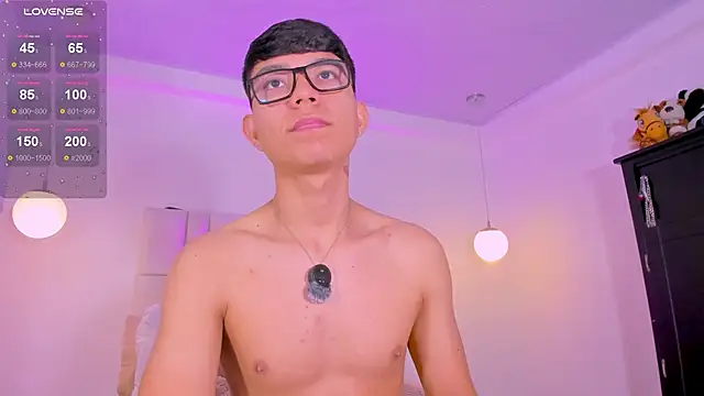 CodyTwink online show from May 1, 2026, 3:16 pm