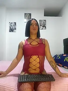 Snapshot of sweet_candy1234 chatting on November 10, 2025, 6:56 am sweet candy1234 online show from November 10, 2025, 6:56 am