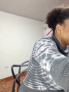 Snapshot of Selket11 chatting on October 13, 2025, 11:32 am Selket11 online show from October 13, 2025, 11:32 am