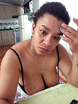 Snapshot of Selket11 chatting on November 28, 2025, 3:58 pm Selket11 online show from November 28, 2025, 3:58 pm