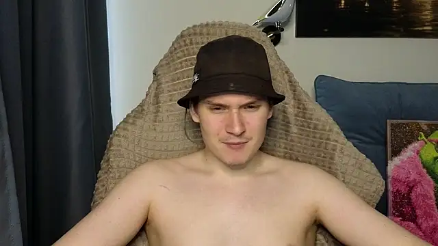 MoreRealAlex online show from April 30, 2026, 10:43 am