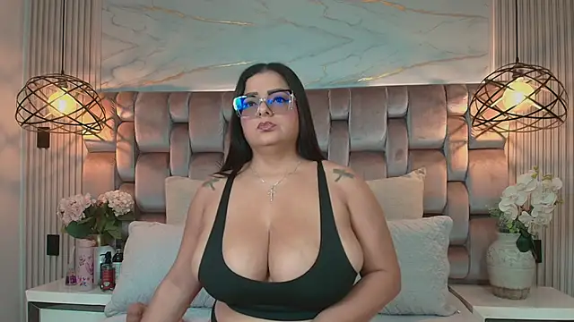 Snapshot of JenSexy_ chatting on June 9, 2026, 7:03 pm JenSexy online show from June 9, 2026, 7:03 pm