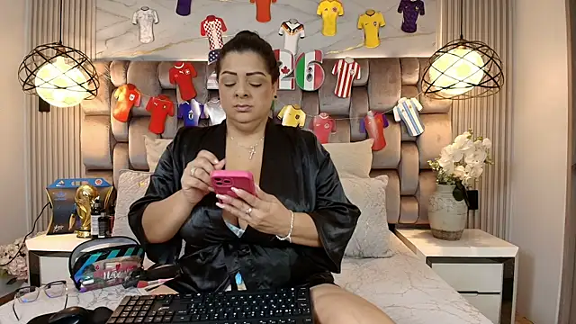 Snapshot of JenSexy_ chatting on July 13, 2026, 1:03 pm JenSexy online show from July 13, 2026, 1:03 pm