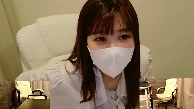 Snapshot of ManaMi-maru chatting on May 6, 2026, 2:00 pm ManaMi-maru online show from May 6, 2026, 2:00 pm