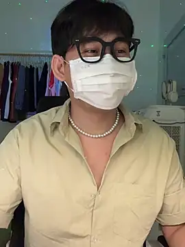 Snapshot of MinhTuanLive chatting on March 20, 2025, 12:43 pm MinhTuanLive online show from March 20, 2025, 12:43 pm