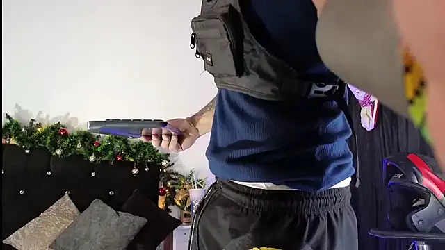 john cartter1 online show from November 27, 2025, 11:12 am