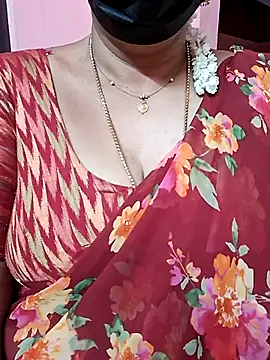 ananya956 online show from November 5, 2025, 11:38 pm