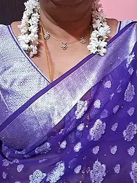 Snapshot of ananya956 chatting on June 10, 2026, 4:56 am ananya956 online show from June 10, 2026, 4:56 am