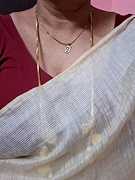 ananya956 online show from June 28, 2026, 3:56 am