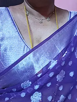 ananya956 online show from July 4, 2026, 3:07 pm