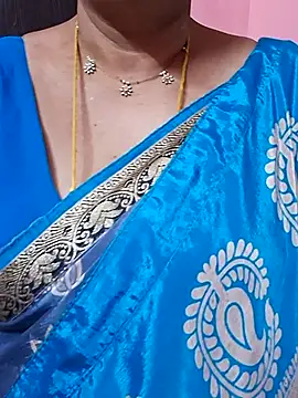 ananya956 online show from July 15, 2026, 2:33 pm