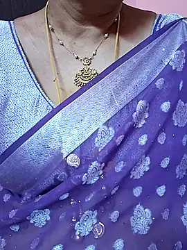 ananya956 online show from July 29, 2026, 4:21 am