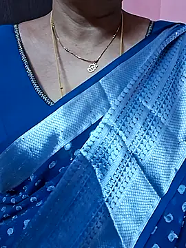 ananya956 online show from July 31, 2026, 4:06 pm