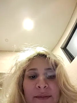 Ramona Flower online show from September 14, 2025, 2:11 am