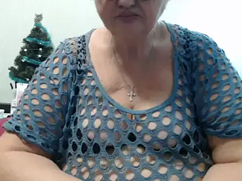 DeniseeRose online show from December 29, 2024, 2:21 pm