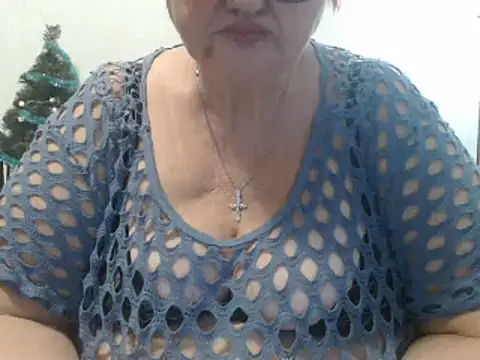 DeniseeRose online show from January 14, 2025, 8:37 pm