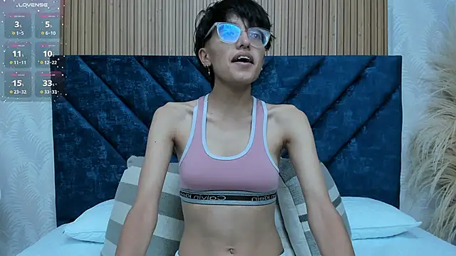 Snapshot of Marge_lasander chatting on January 28, 2025, 1:29 am Marge lasander online show from January 28, 2025, 1:29 am