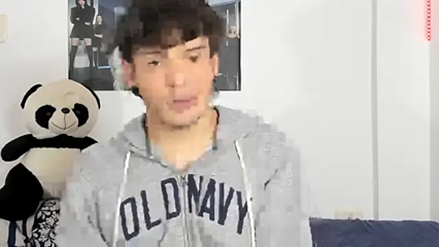 Snapshot of Martinsibiris chatting on May 26, 2026, 2:35 pm Martinsibiris online show from May 26, 2026, 2:35 pm