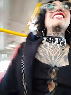 Snapshot of taaylor33 chatting on February 7, 2026, 9:40 pm taaylor33 online show from February 7, 2026, 9:40 pm