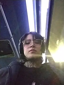 Snapshot of taaylor33 chatting on March 8, 2026, 12:08 am taaylor33 online show from March 8, 2026, 12:08 am