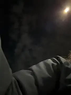 sara  lynn online show from December 4, 2025, 11:46 pm