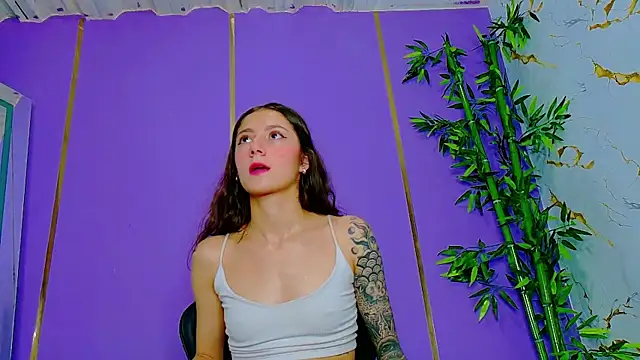 scarlet-jonesx online show from October 10, 2025, 11:37 pm