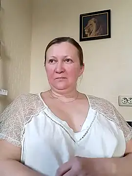 Snapshot of blondyaguar chatting on February 21, 2025, 7:56 am blondyaguar online show from February 21, 2025, 7:56 am