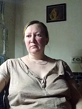 Snapshot of blondyaguar chatting on December 20, 2025, 3:08 pm blondyaguar online show from December 20, 2025, 3:08 pm