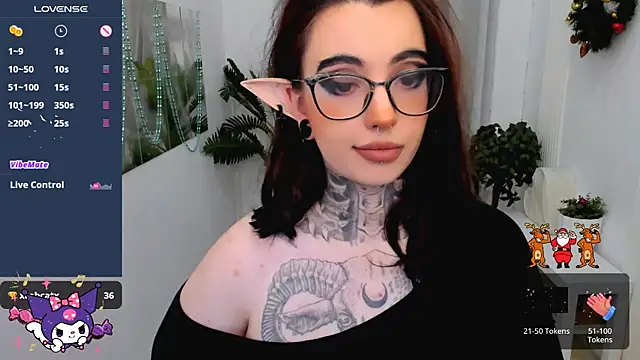 Snapshot of Dixi_Pixi_ chatting on December 28, 2024, 5:33 am Dixi Pixi online show from December 28, 2024, 5:33 am