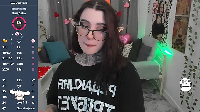 Snapshot of Dixi_Pixi_ chatting on February 14, 2025, 8:42 am Dixi Pixi online show from February 14, 2025, 8:42 am