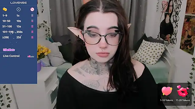 Snapshot of Dixi_Pixi_ chatting on March 14, 2025, 7:26 am Dixi Pixi online show from March 14, 2025, 7:26 am