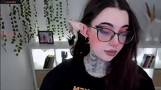 Snapshot of Dixi_Pixi_ chatting on October 11, 2025, 5:39 am Dixi Pixi online show from October 11, 2025, 5:39 am