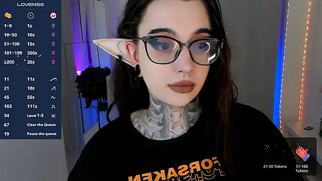 Snapshot of Dixi_Pixi_ chatting on October 16, 2025, 5:41 am Dixi Pixi online show from October 16, 2025, 5:41 am